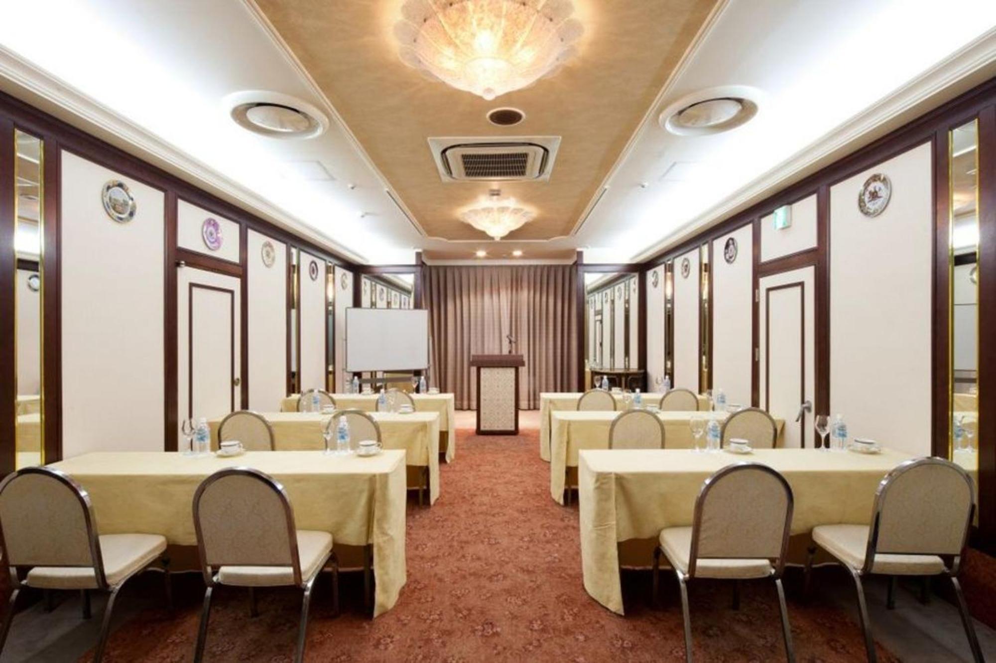Hiroshima Grand Intelligent Hotel Екстериор снимка